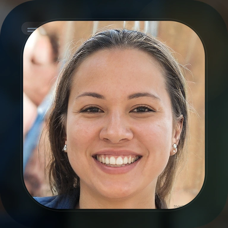 نیلوفر دادگستر